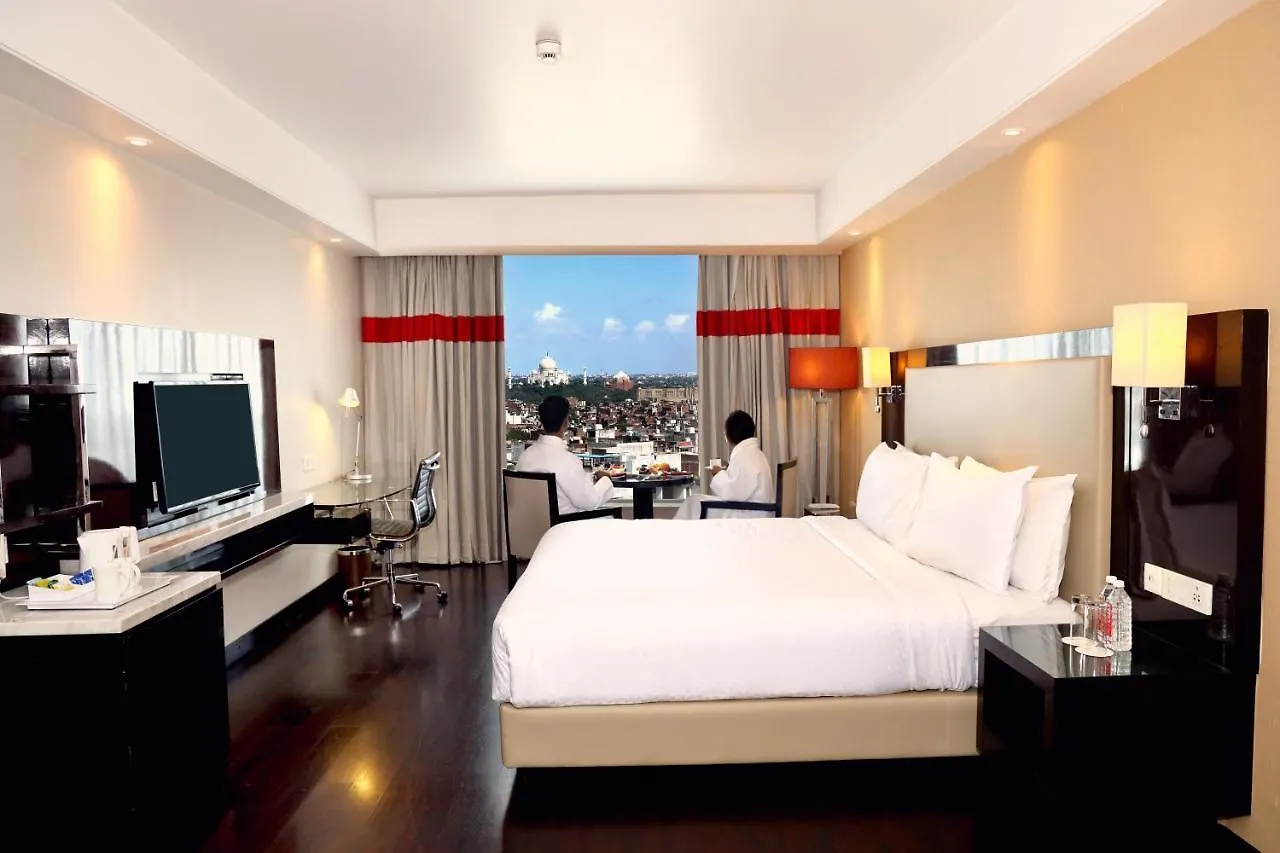 Radisson Hotel Agra Агра