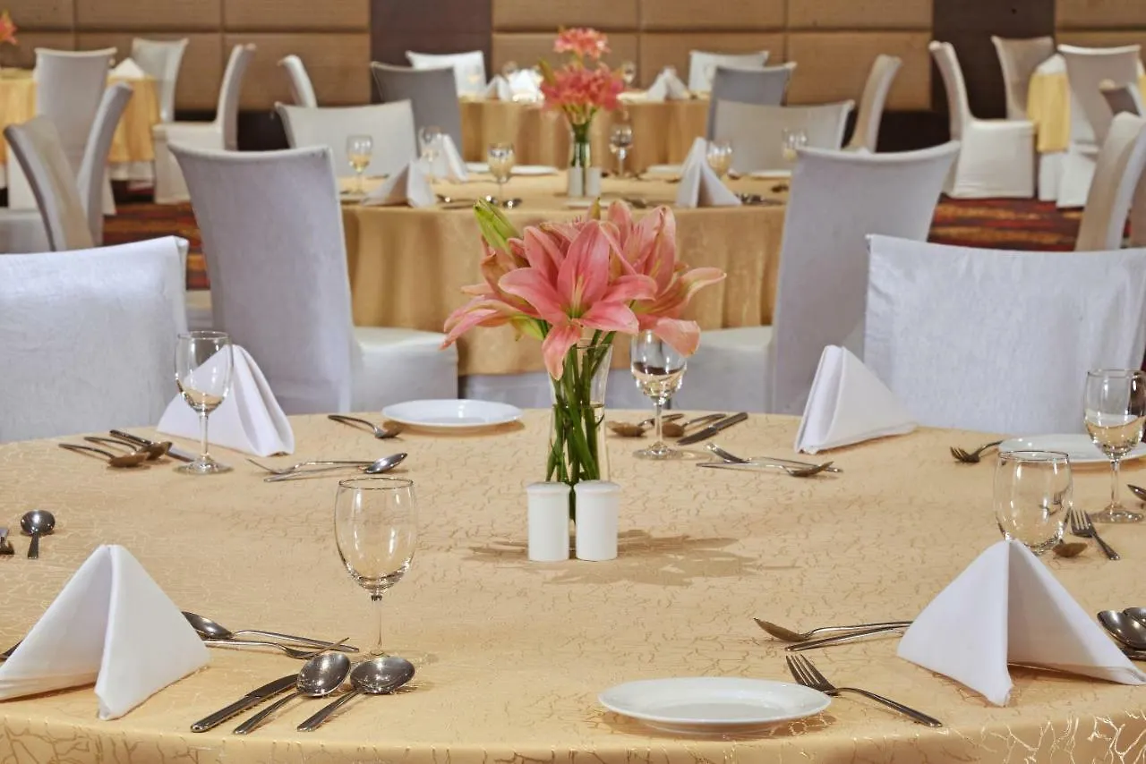 Radisson Hotel Agra Агра 5*,